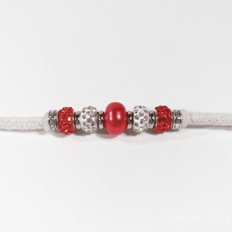 Red color beads